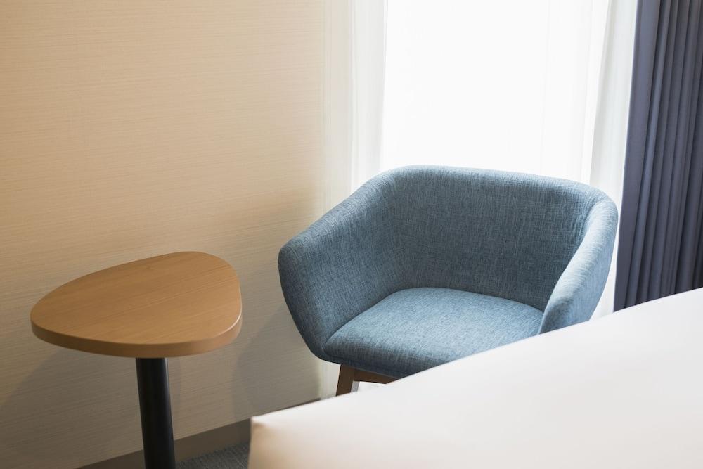 Jr-East Hotel Mets Фунабаши Екстериор снимка